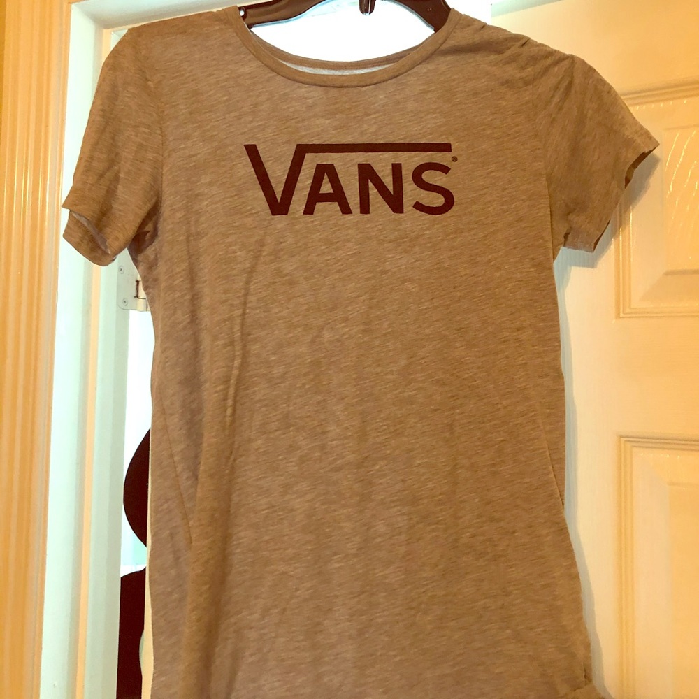 3 for $15 Girls Vans gray T-shirt